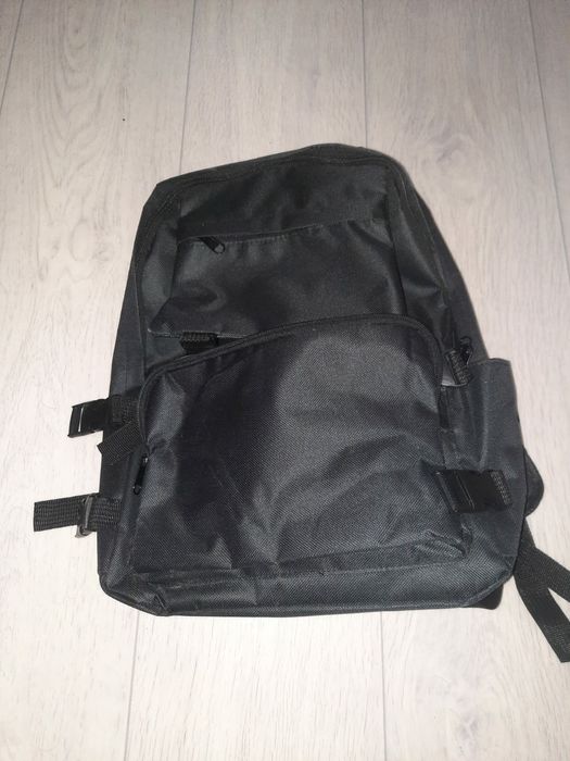 Новые рюкзаки оба за 1500