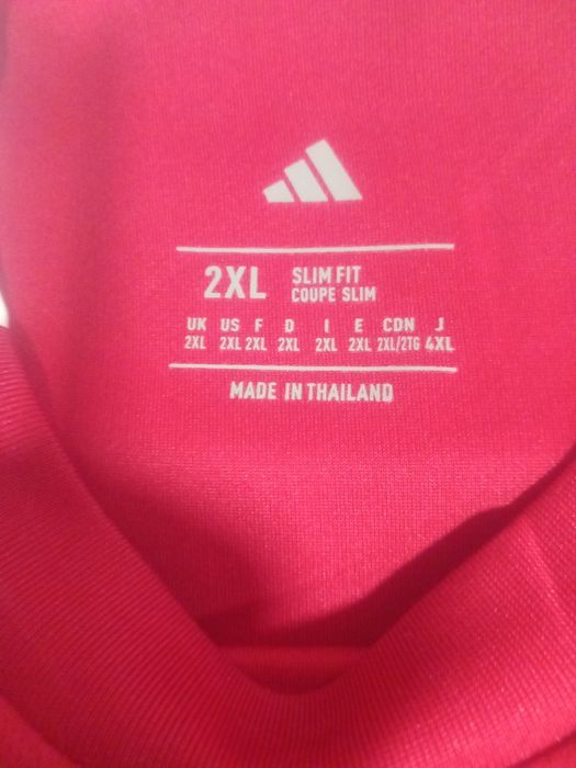 Фланелка на Ливърпул за сезон 25/26