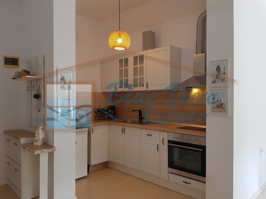 Двустаен апартамент в гр. Балчик – район Двореца