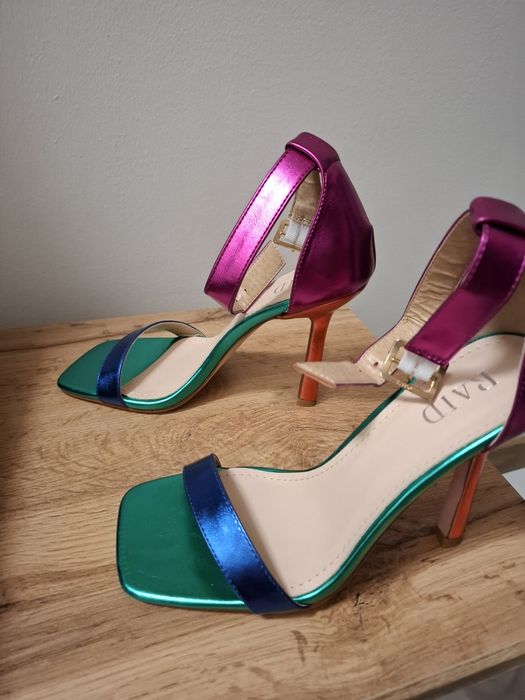 Нови актуални сандали