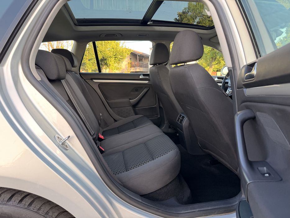 Volkswagen Golf 6•DSG•Panoramic•1.6d 105cp