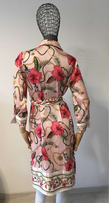 IRIS многоцветна рокля XS