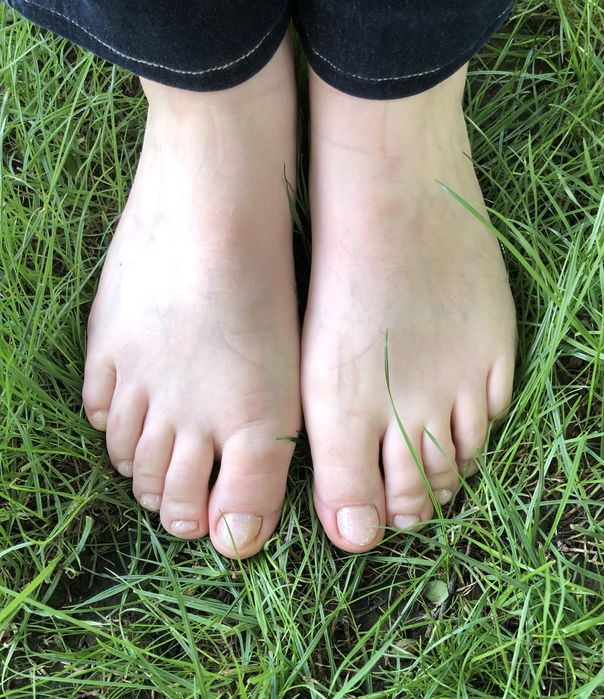 Manichiura si pedichiura semipermanenta