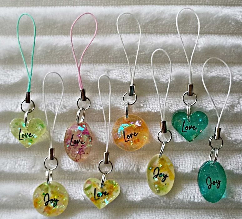 УНИКАЛНИ ключодържатели и висулки  - ОТ 5 ДО 15 ЛВ./БР.