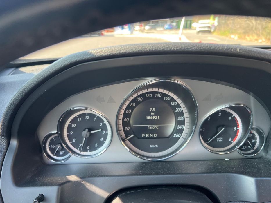 Mercedes Clasa E200 Coupe