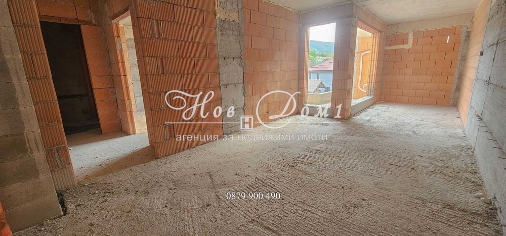 Продава се Двустаен апартамент в с. Левски, Област Варна - 87 кв.м за 1602 €/кв.м - Снимка #3