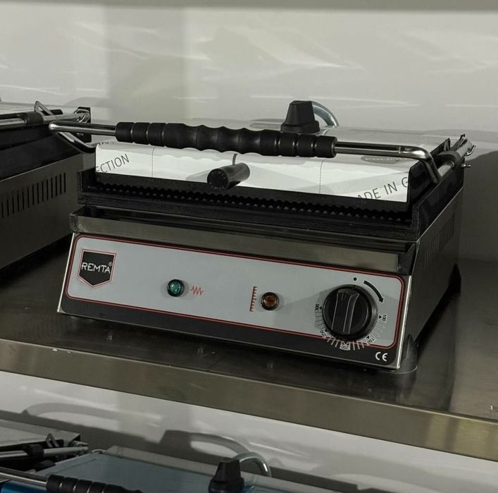 Toster aparat,lavash aparat,hotdog qizdiradigan non qizdiradigan