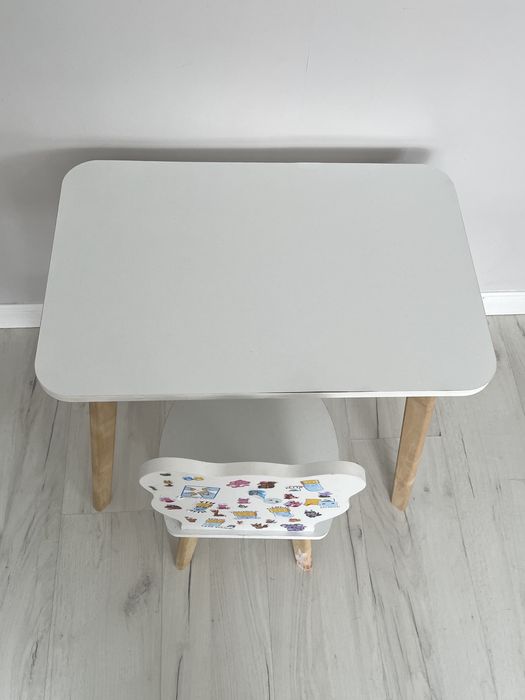 Детский стол и стул комплект