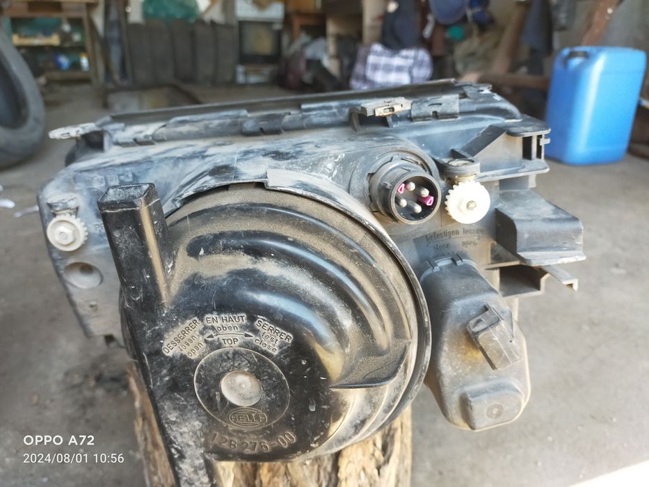 Фара ауди С4 ге коректорымен