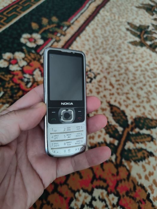 Nokia 6700 classic