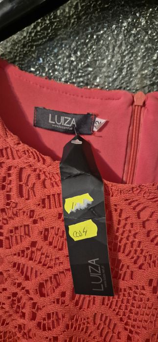 Rochie rosie, marimea 42, cu eticheta