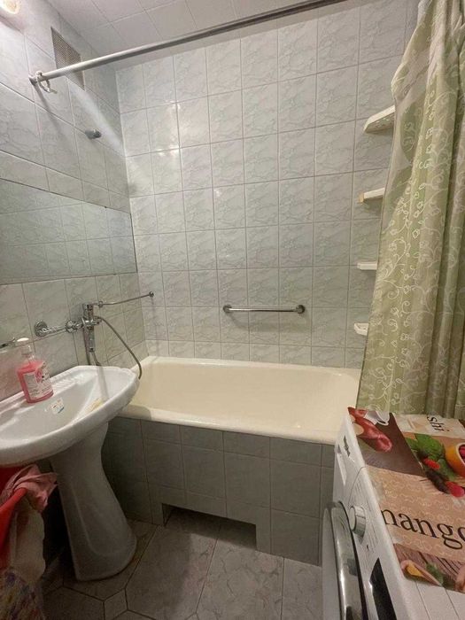 Продам 2 ком квартир Центр