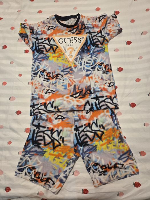 Детски комплект Guess