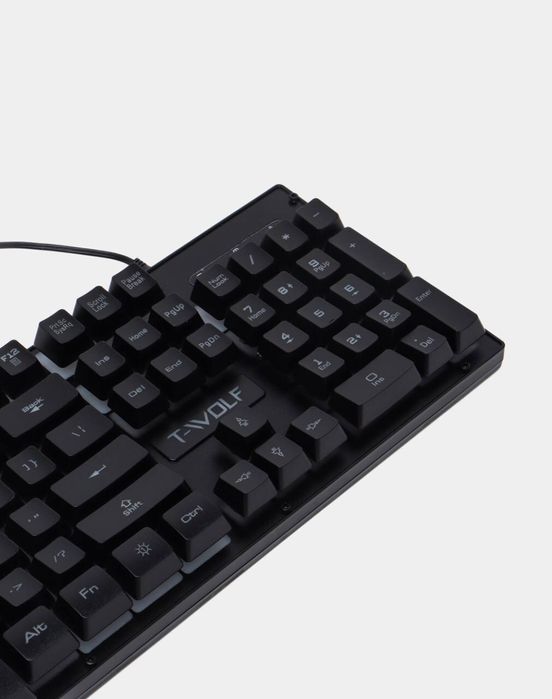 T-wolf TF400 USB Комплект 4 в 1 клавиатура+наушник+мышка+коврик