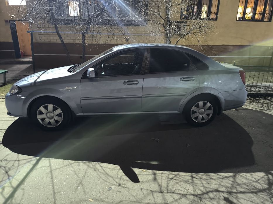 Продам евро  жентра автомат  2015 йил 190.000 пробег холати яхши