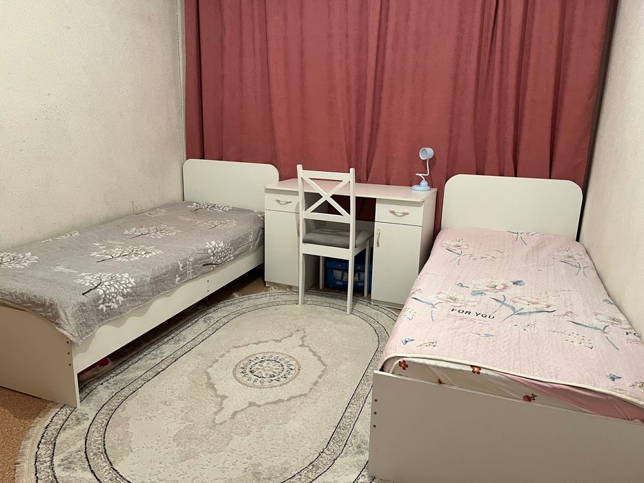 Продам кровать с матрасом