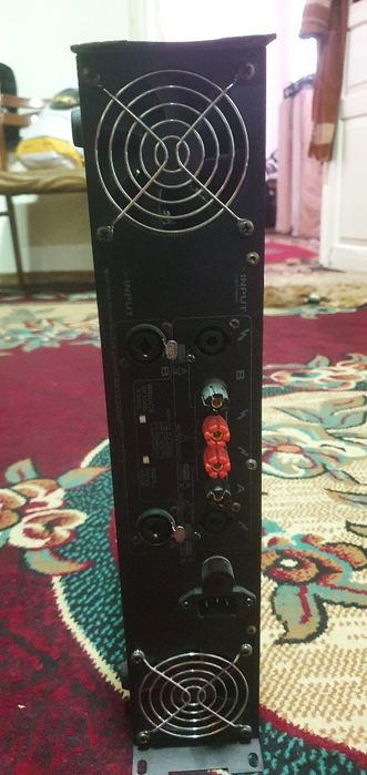 Усилитель ПВ 4000 в хорошем состояние