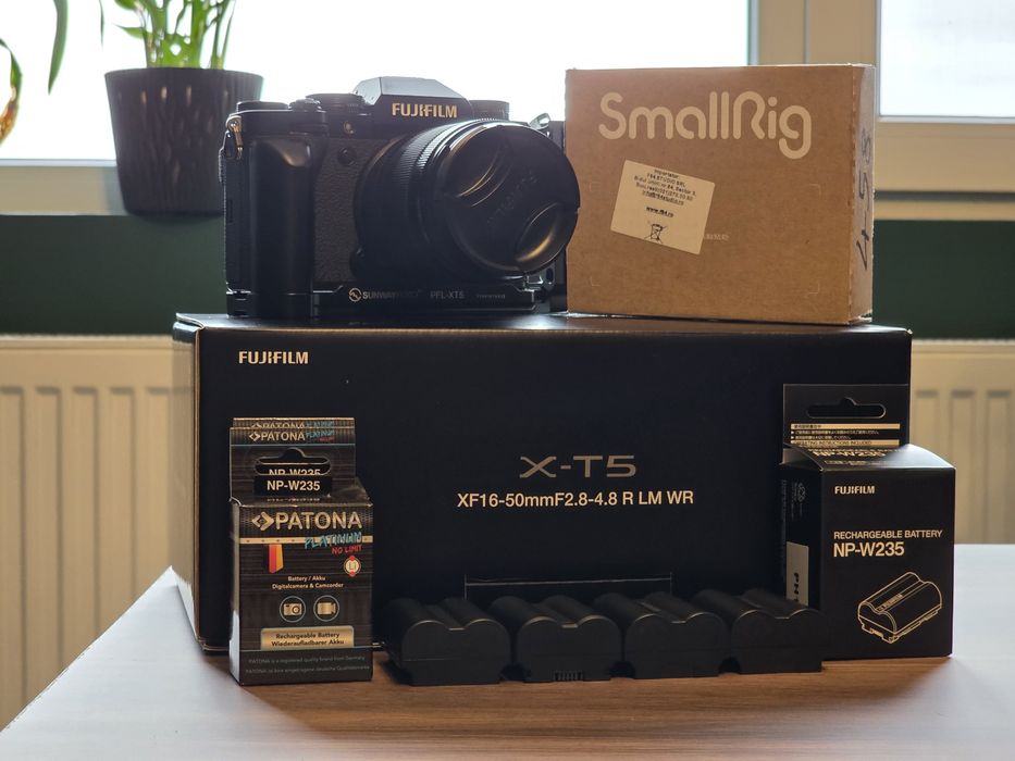 Body aparat Fujifilm XT5 garantie aproape nou