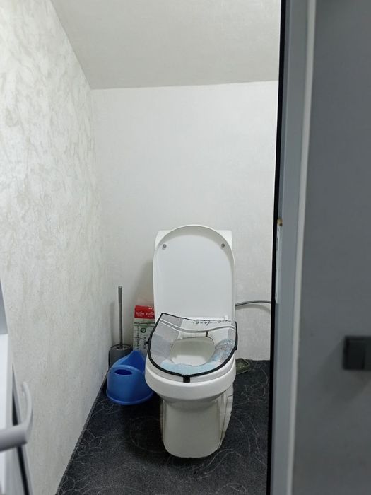 Eski sergelida uy sotiladi