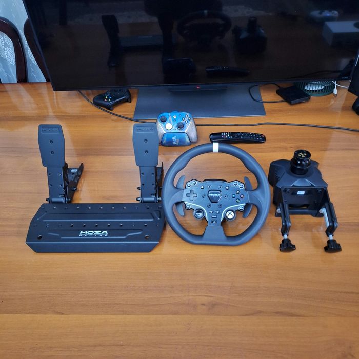 Moza R3 XBOX Bundle игровой руль для XBOX, ПК