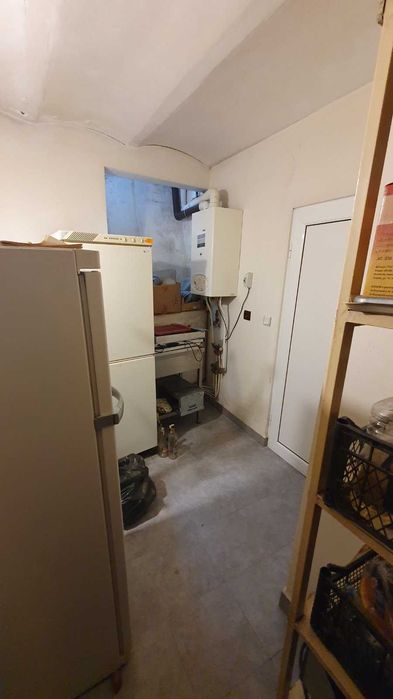 Дава се под наем Заведение в Кюстендил, Център - 170 кв.м за 765 € - Снимка #15