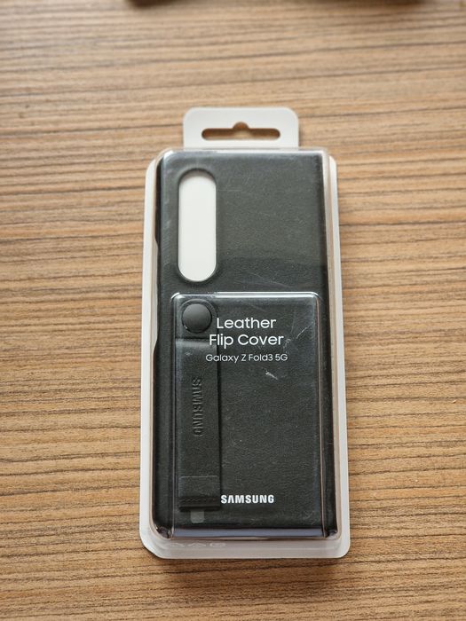 Husa Leather flip cover Originala Samsung Galaxy Z Fold 3 Noua!Negru,Maro