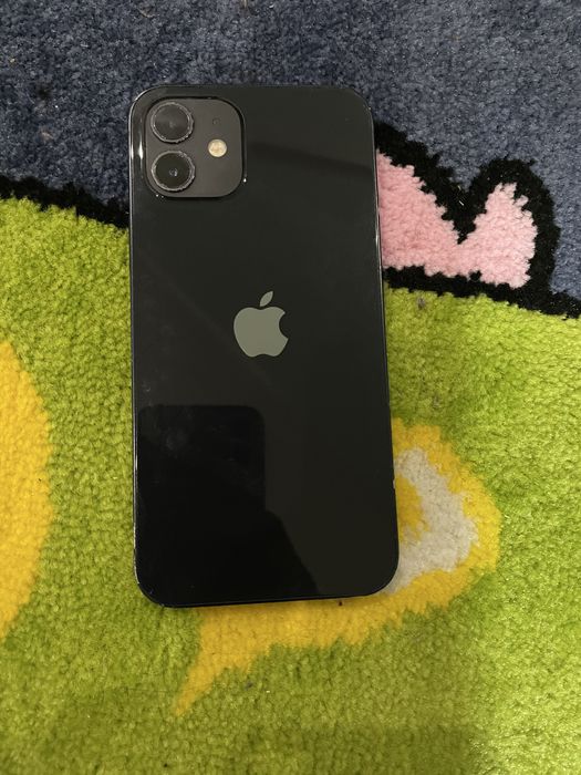 iPhone 12 с гарантией