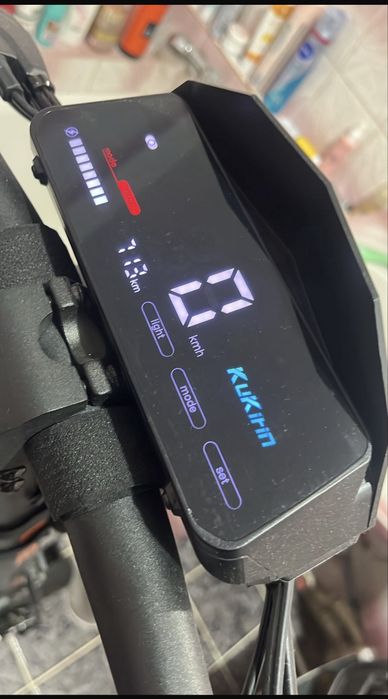 Vând g2 2500 lei