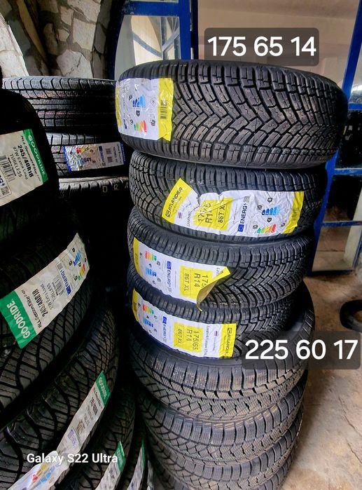 215 65 16 ДОТ 26 4сезона Made in Tihland 215 70 16 Замъка Ямбол