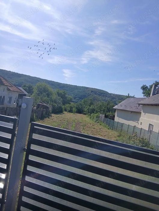 Vând Teren +Temelie în Davidești Argeș !