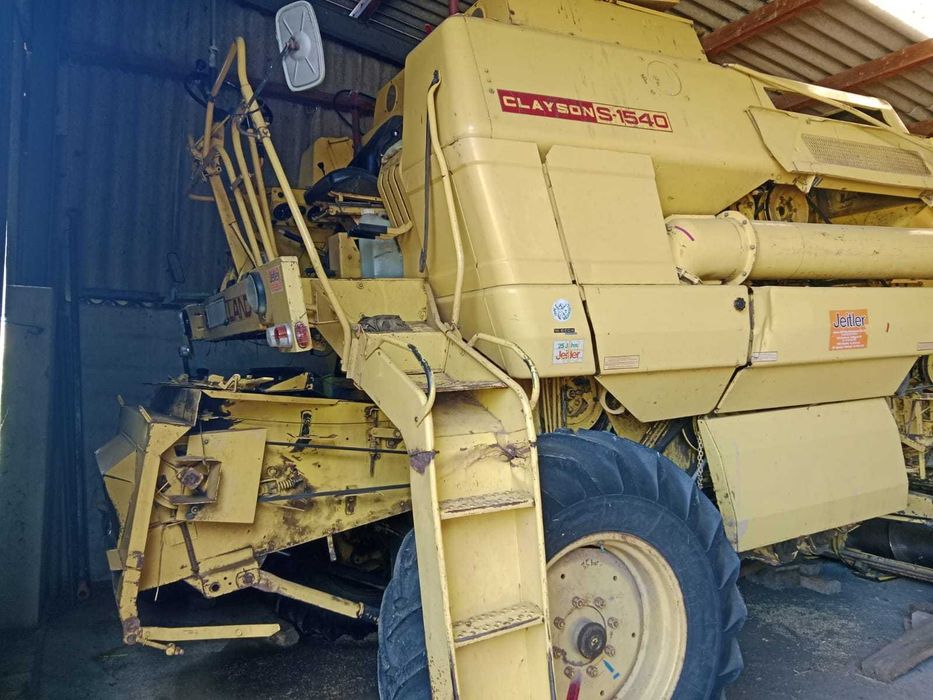 Combina New Holland Clayson