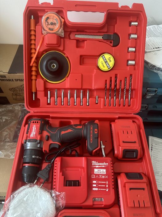 Шуруповерт дрель ударный макита