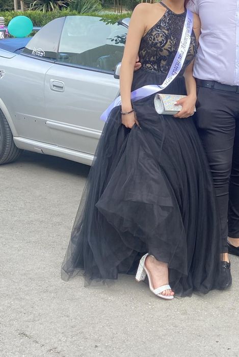 Продава се  бална рокля