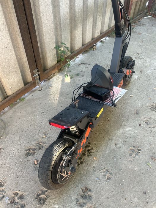 Vand Kukirin G2 2025 întretinut !!