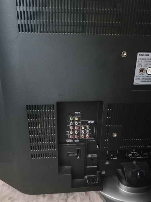 Продам телевизор TOSHIBA