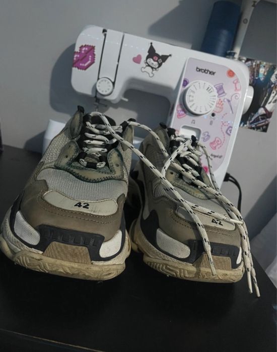 balenciaga triple s originali 100%