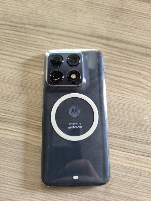 Смартфон моторола