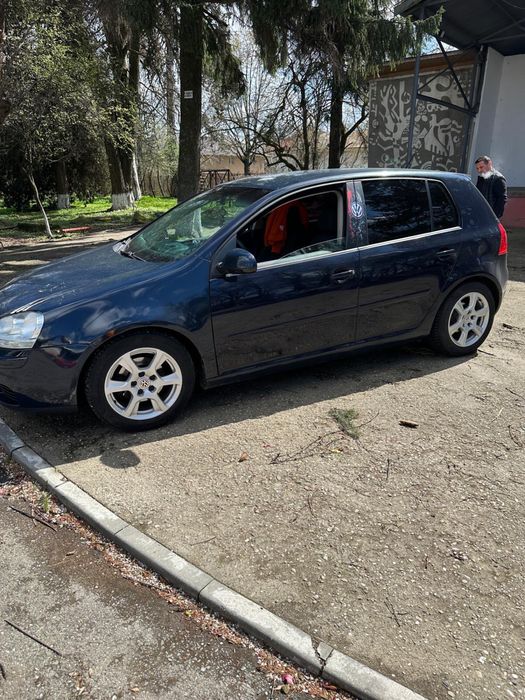 Golf 5 de vanzare
