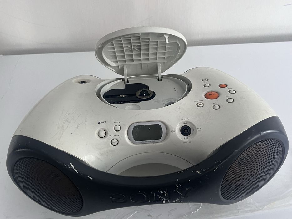 Продается бумбокс