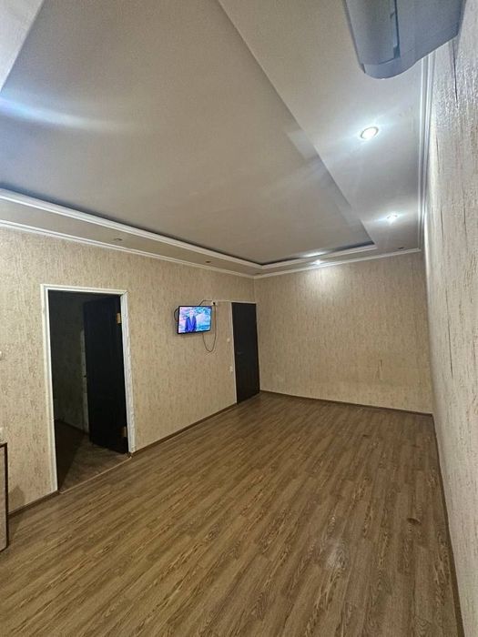 Юнусабад 15 квартал 1/2/4 (38²) продаётся квартира