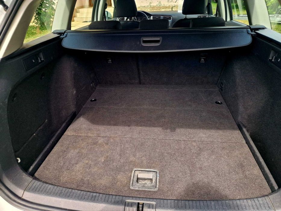 Vand masina Volkswagen Golf 2015