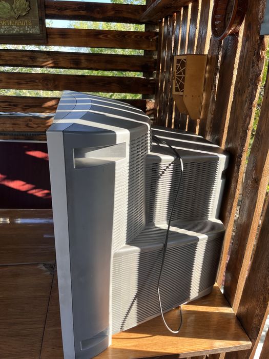 Идеальный  оригинал тиливизор сони