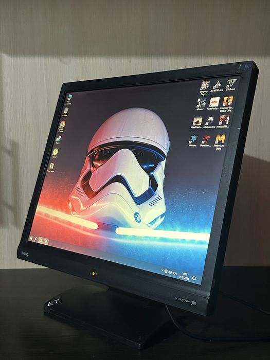 Мониторы BenQ 17 и 19 диагонали