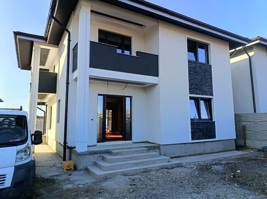 Casă de vânzare în Satu Mare pe drumul ce duce  spre comuna Lazuri