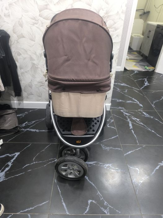 Продам коляску зима лето