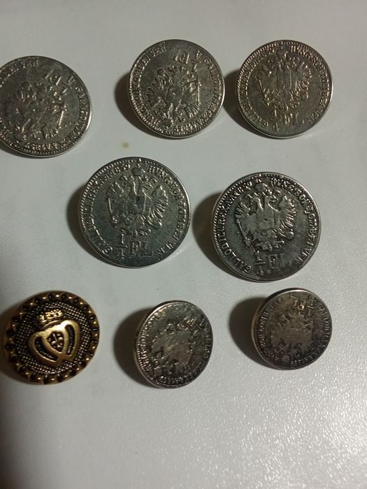 Nasturi vechi de colecție .