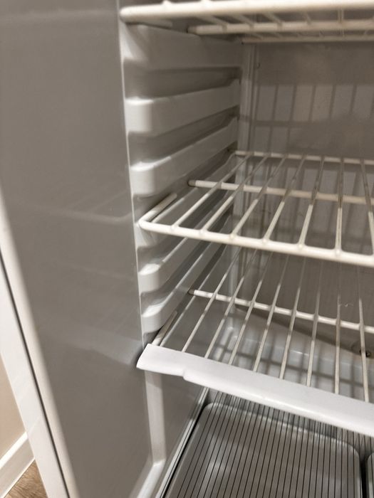 Продам холодильник дешево