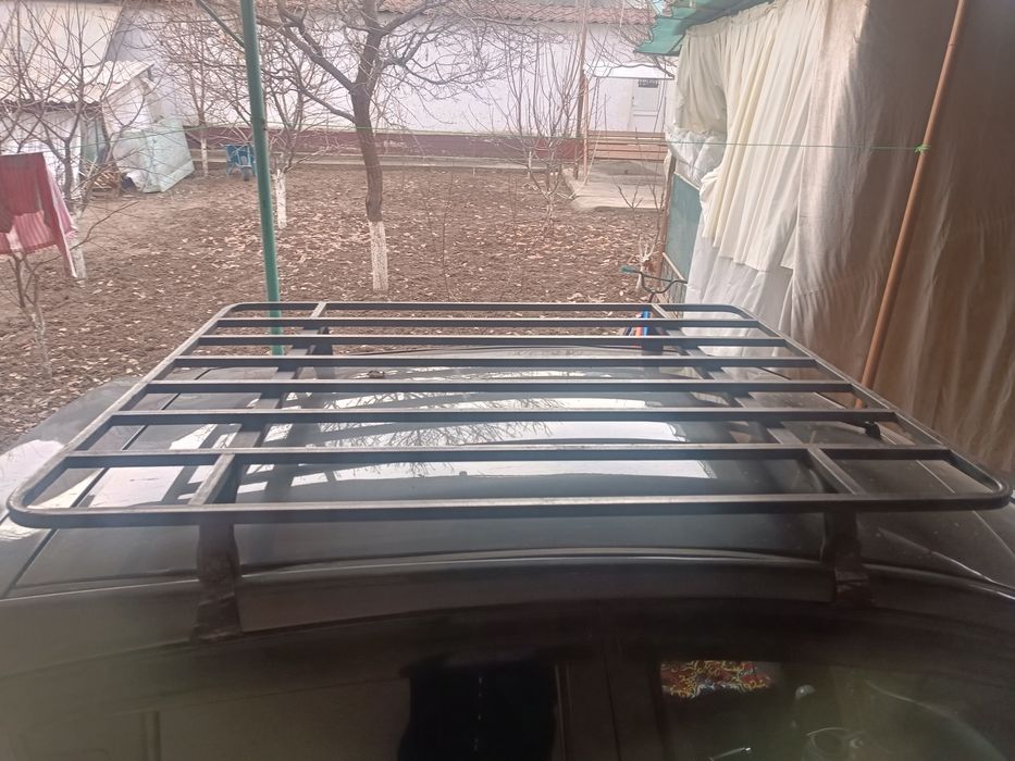 Tomga Bagajnik Spark na krishu