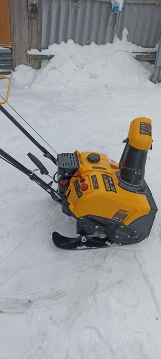 Снегоуборочная машина DENZEL 97650