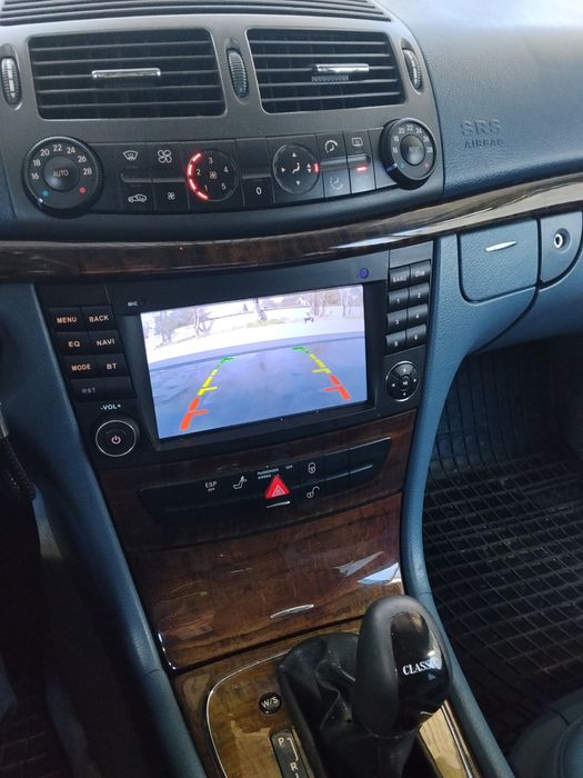 Мерцедес Е220 Автоматик 3149 евро